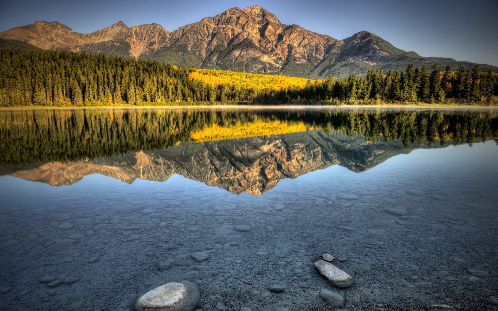 paysage montagnes nature lac