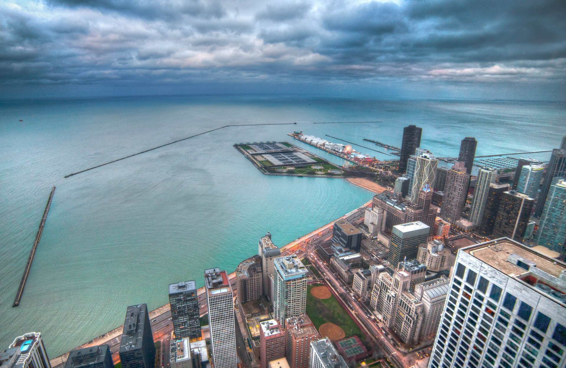 chicago illinois woda drapacze chmur ameryka wieczór światła usa