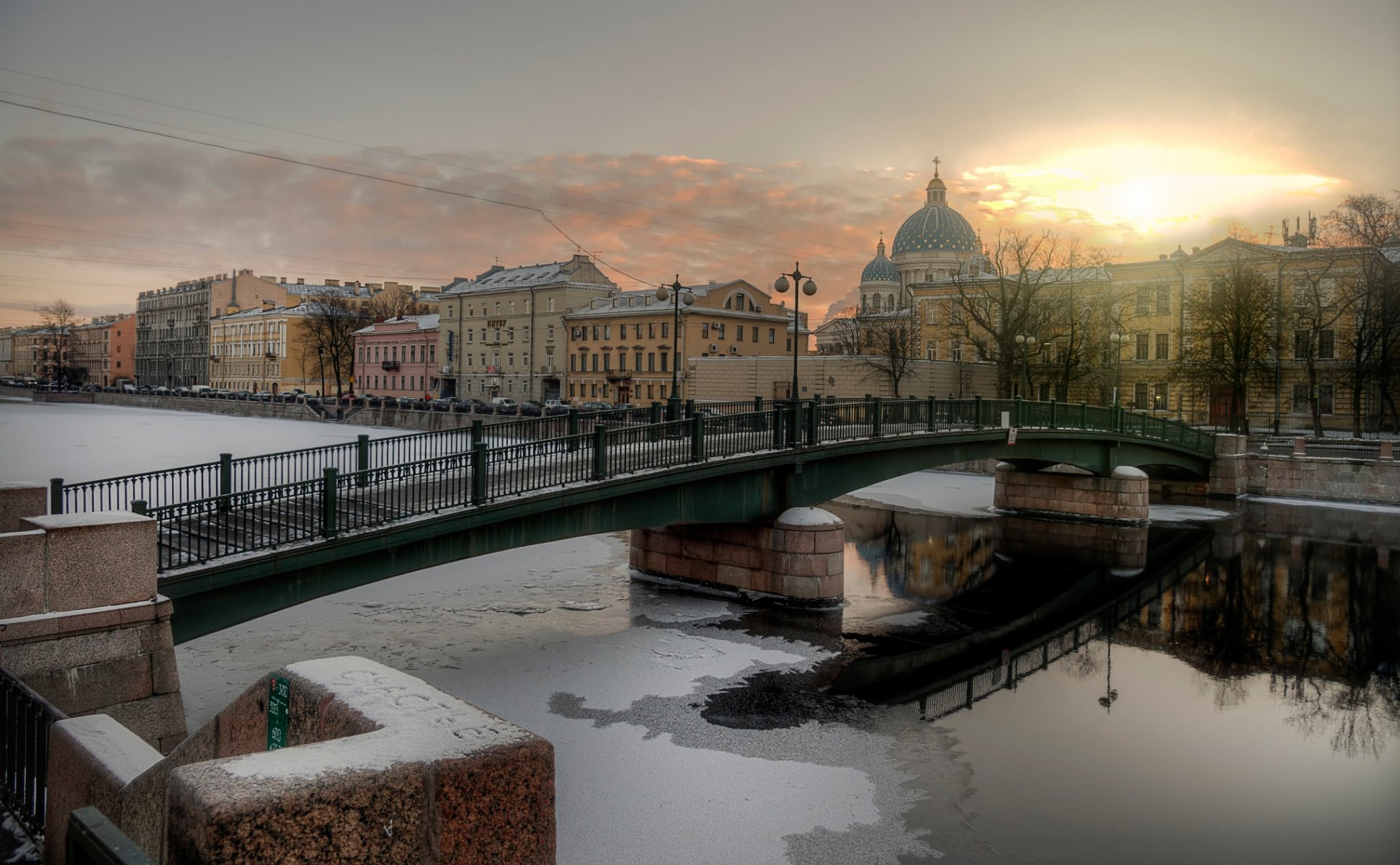 t. petersburg fontanka winter