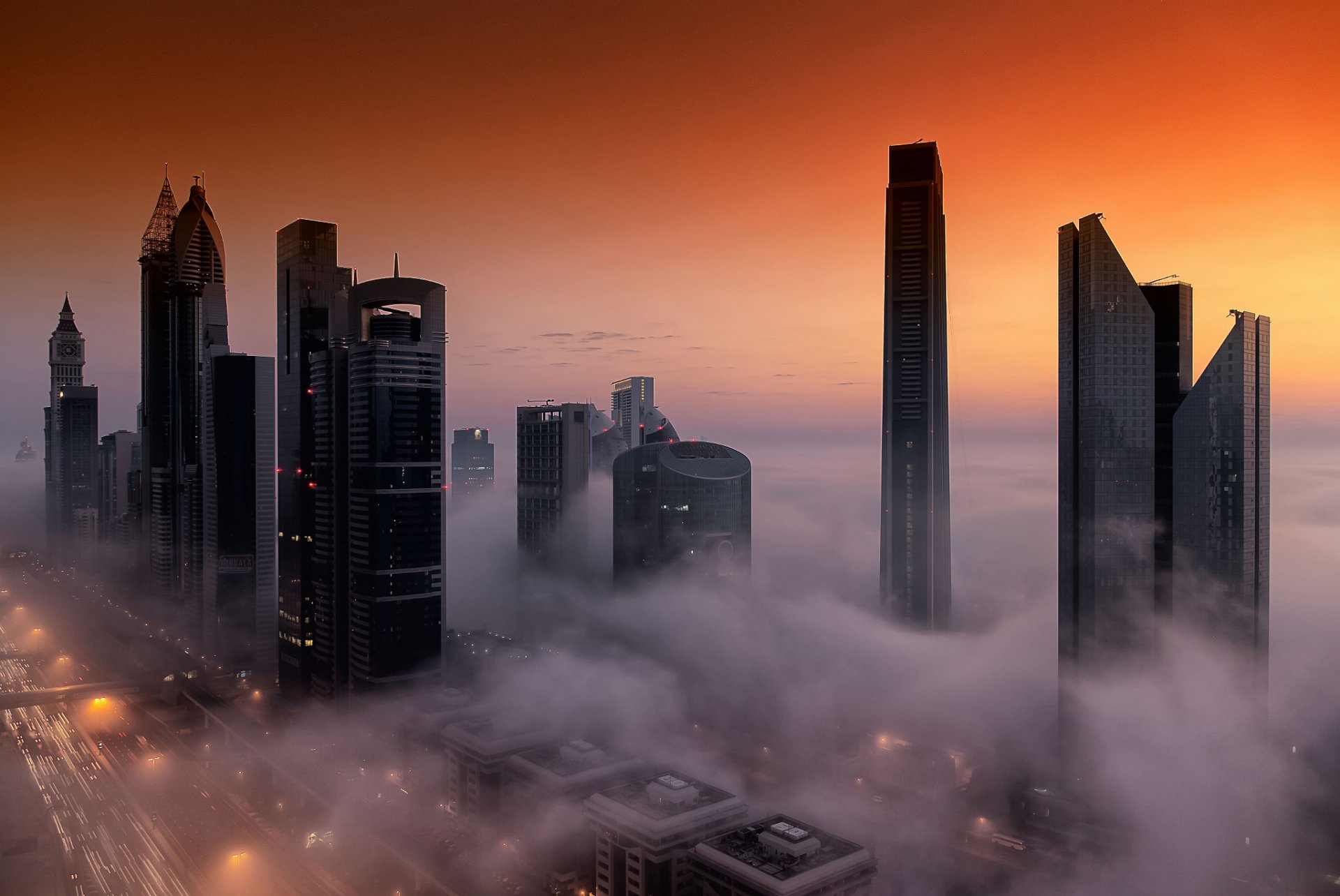 emiratos árabes unidos ciudad dubai casas cielo niebla