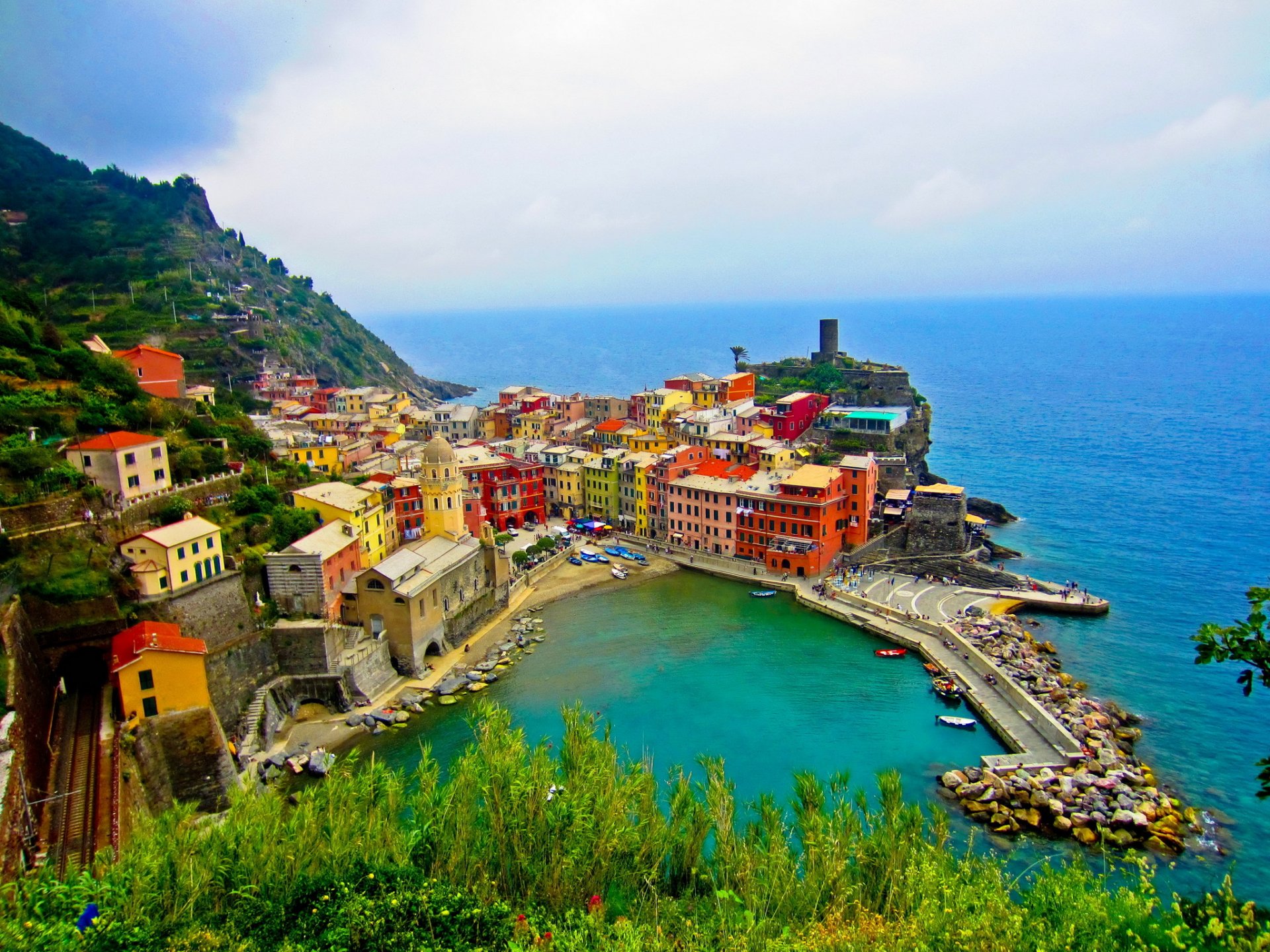 italie mer côte maisons cinque terre d en haut ville photo