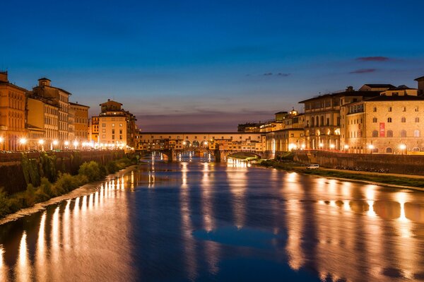 Ein Abend in Venedig am Wasser