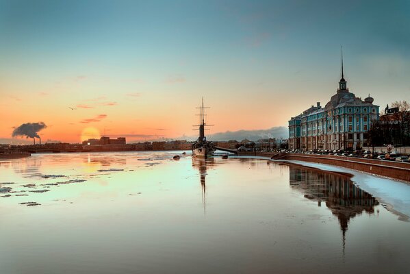 Morning landscape with the cruiser Aurora in St. Petersburg. 