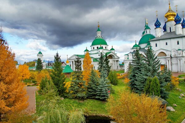 Un des plus beaux monastères de notre pays