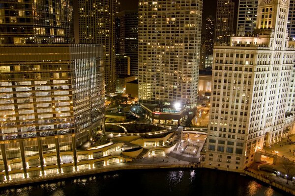 View of the high-rise buildings of Chicago. Skyscrapers in the USA