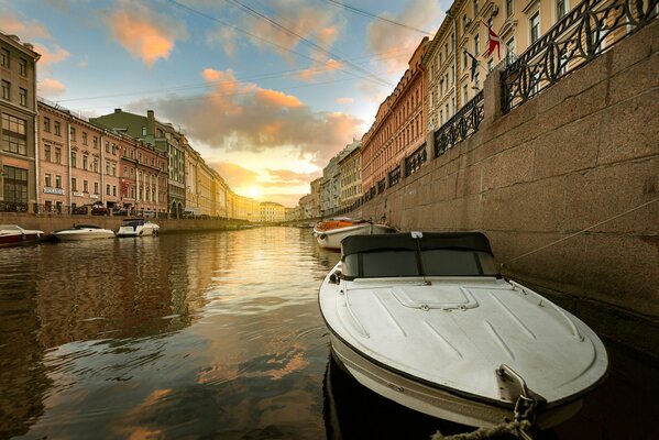 Río Moika en San Petersburgo