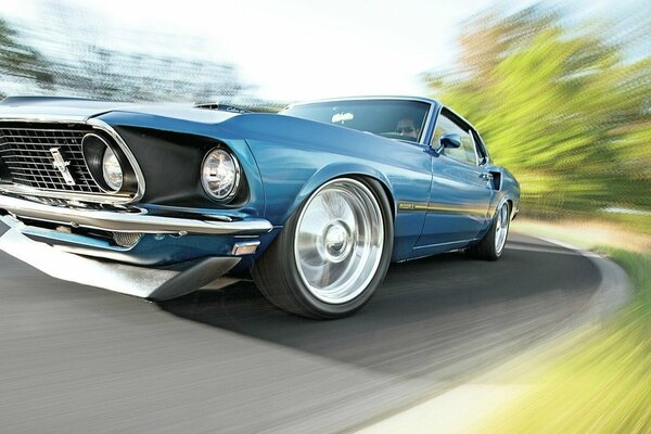 Retro Ford Mustang w dynamice