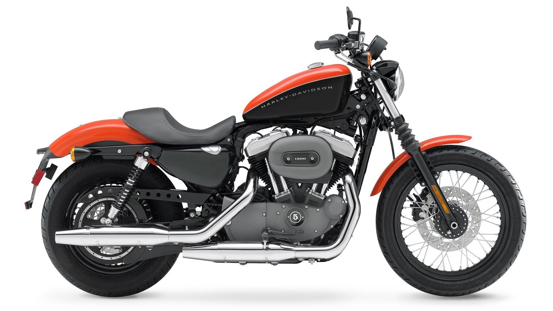 vélo harley davidson orange moto