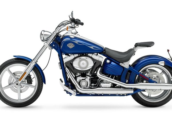 Moto bleue Harley Davidson