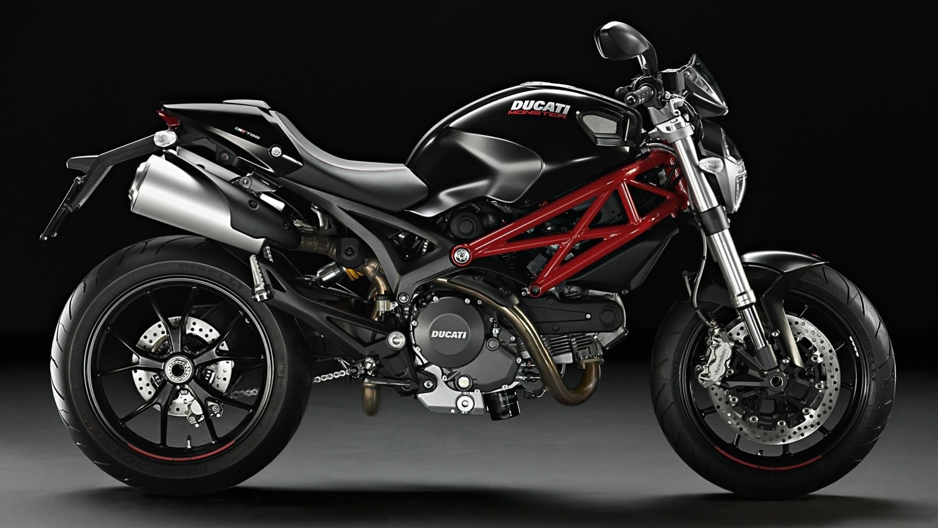 seite monster ducati motorrad