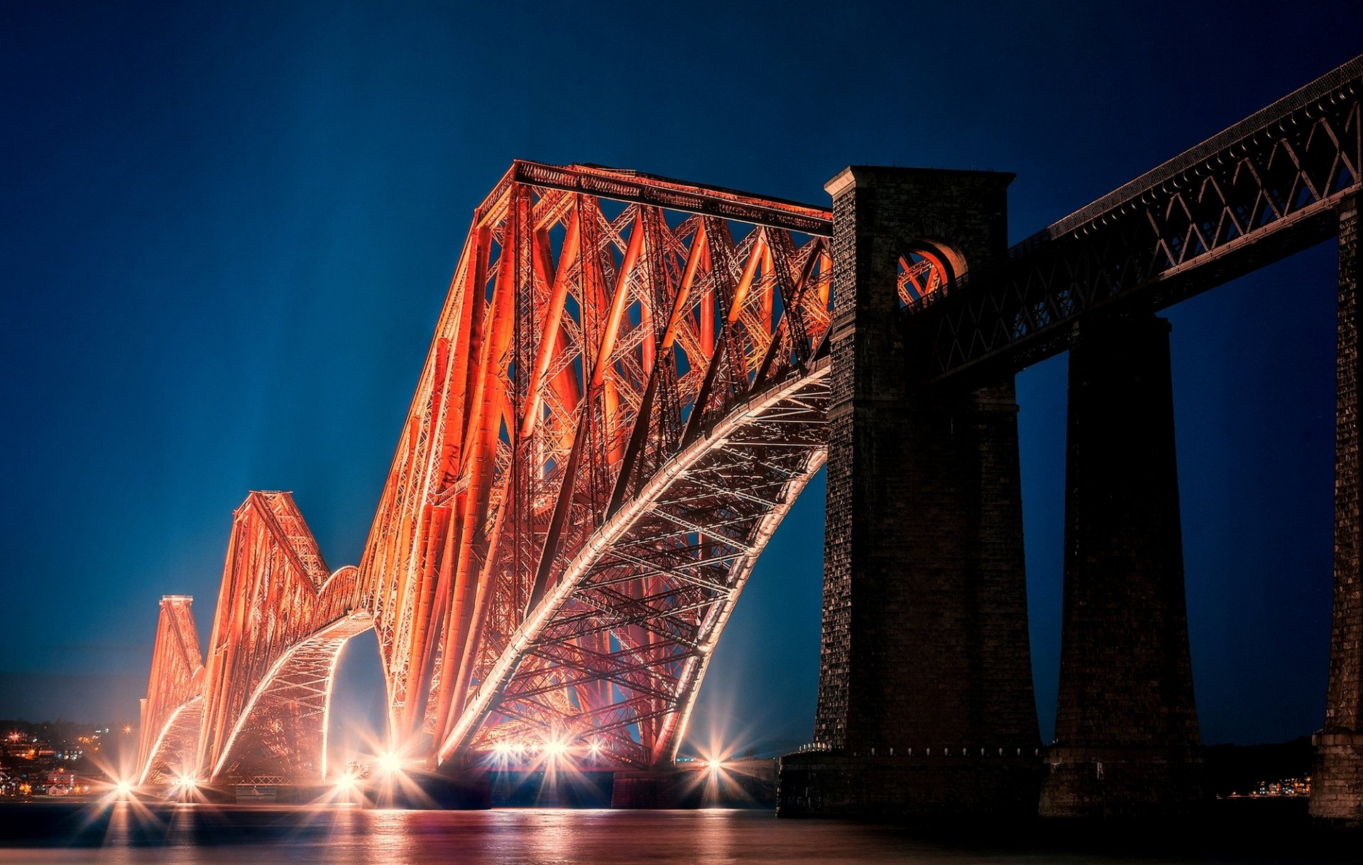 edinburgh schottland alba fort bridge brücke firth of fort bucht lichter hintergrundbeleuchtung abend stadt