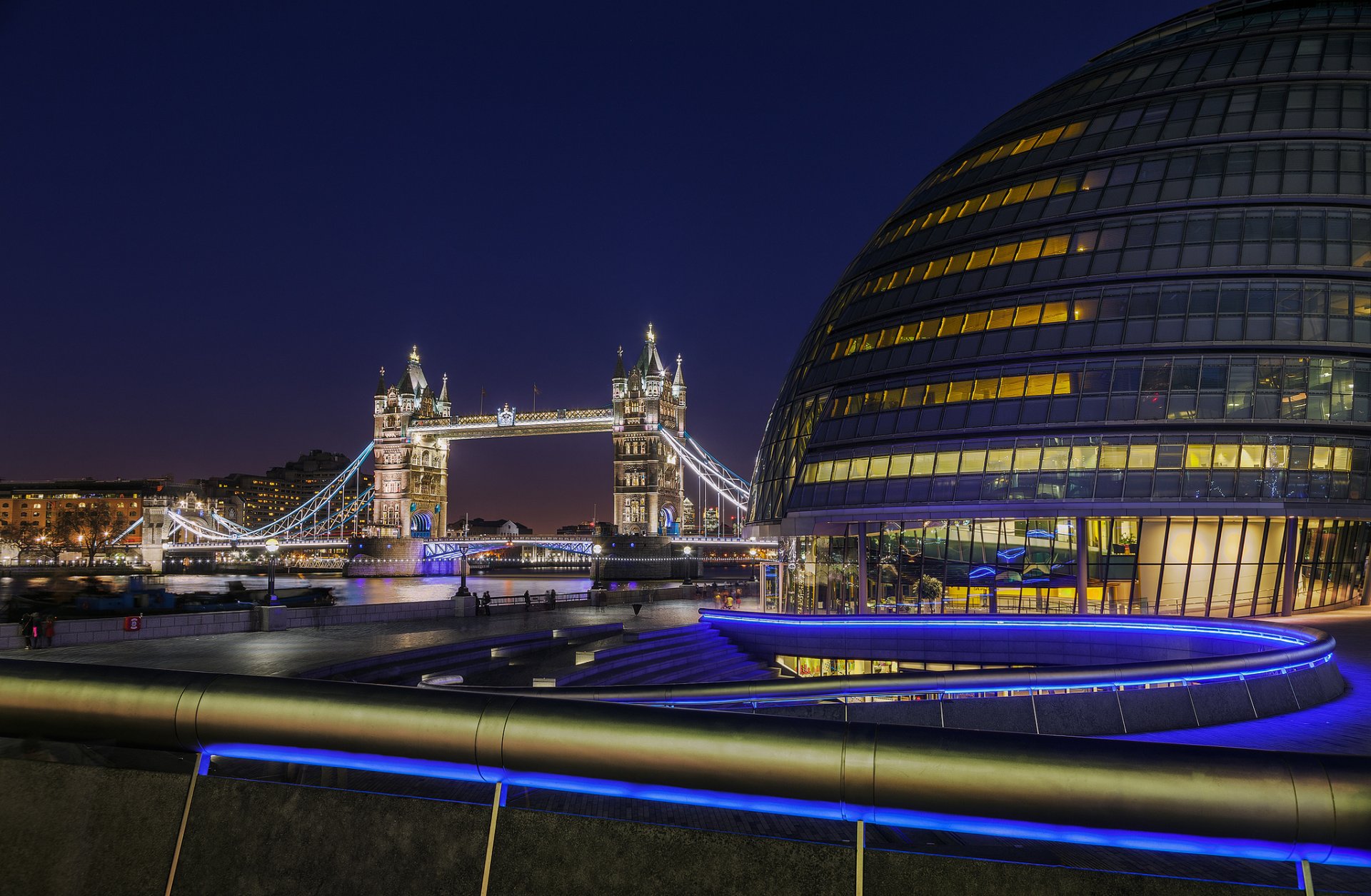 london england great britain united kingdom tower bridge city hall river thames night light rail