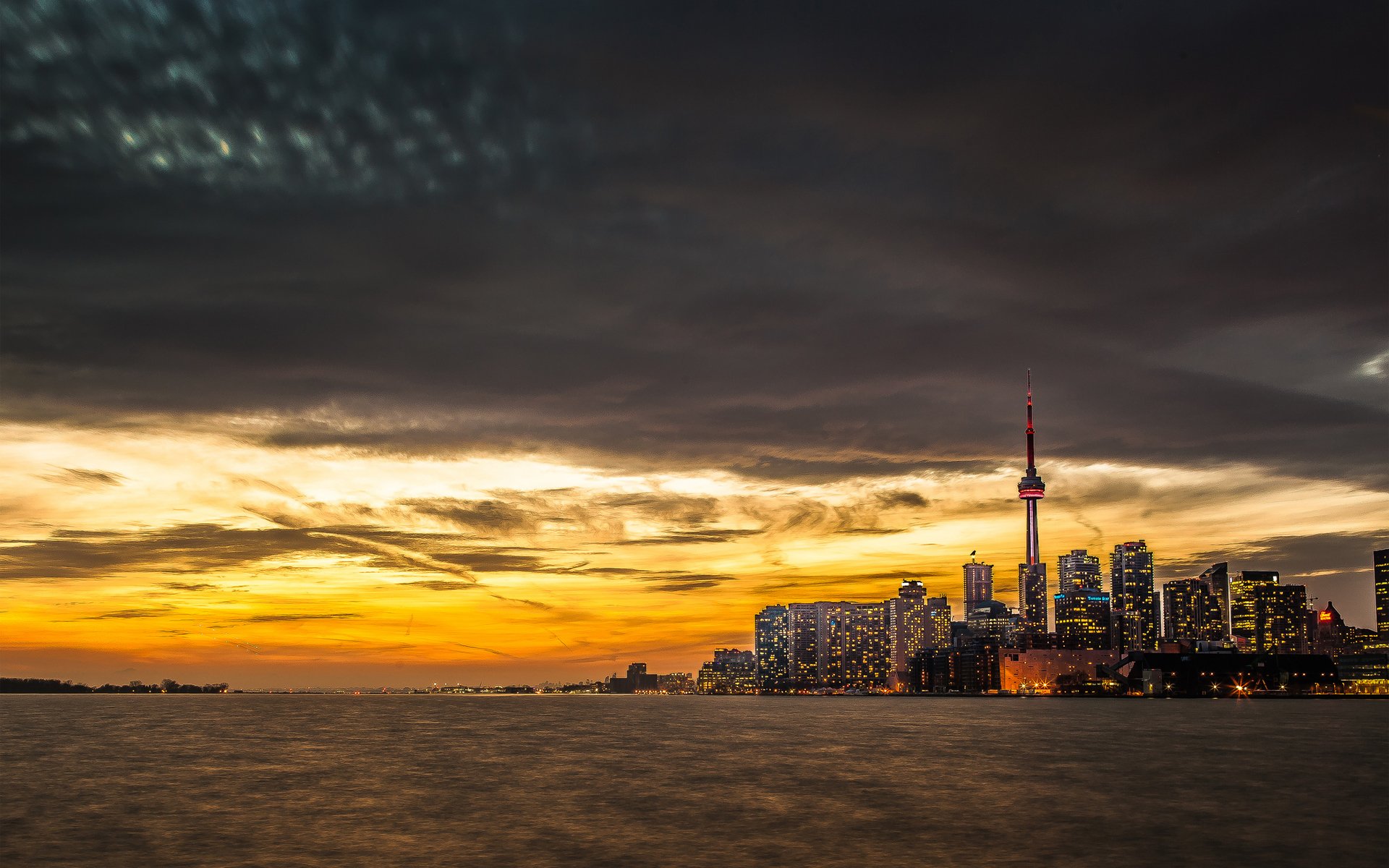 toronto ville eau lac bâtiments tour coucher de soleil