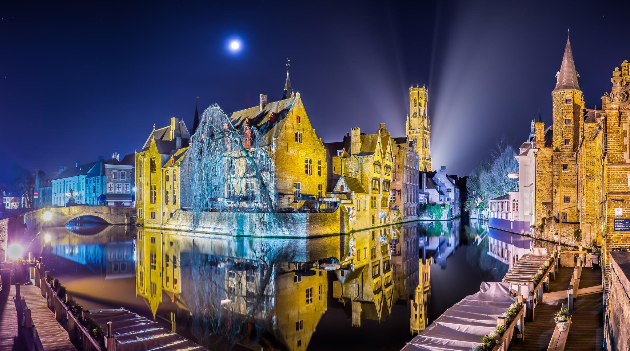 panorama brujas bélgica noche