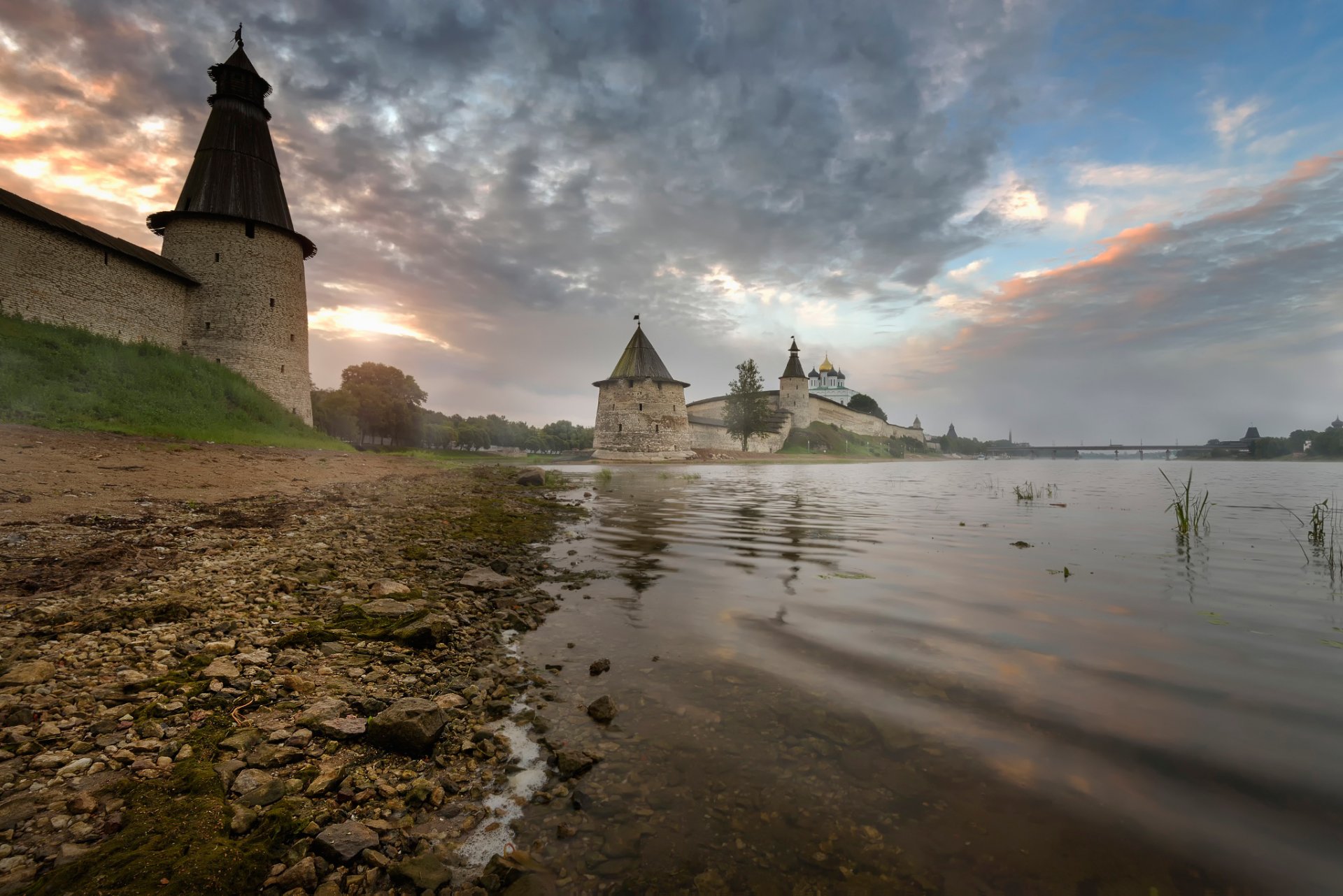 pskov autunno alba mattina russia