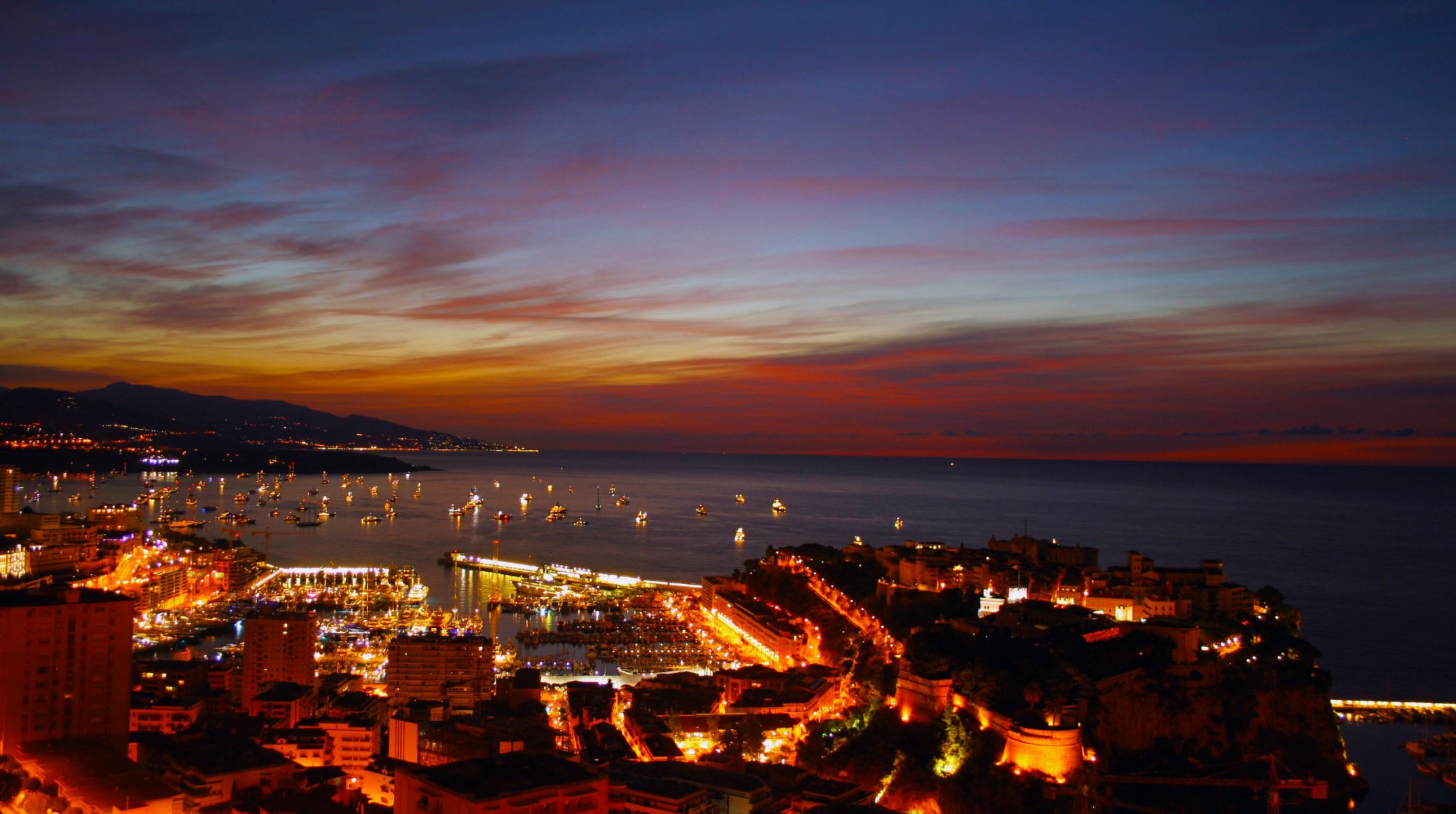 miasto monako monte carlo naght monte carlo noc domy port krajobraz panorama