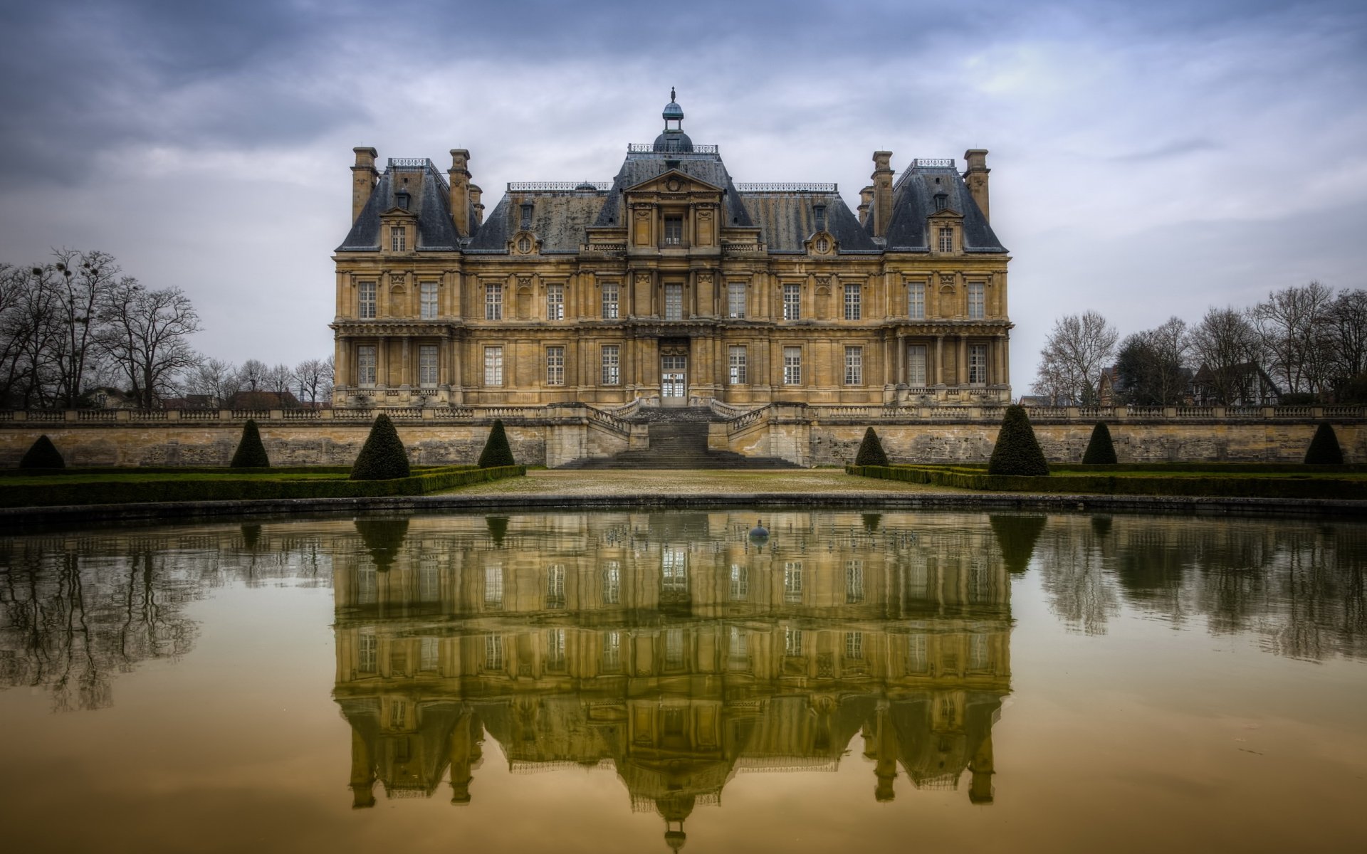 francja ile-de-france maisons-laffitte