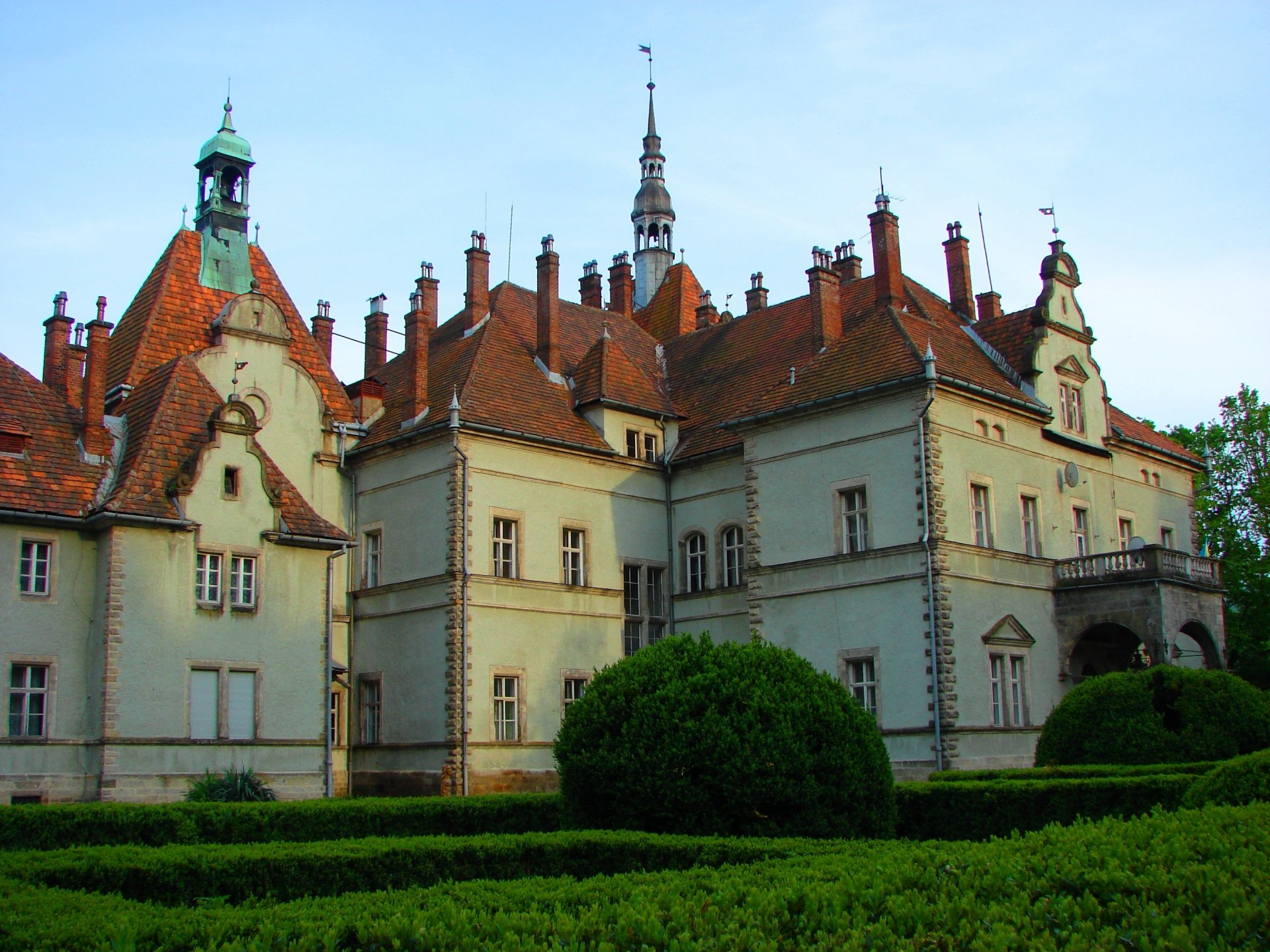 ukraine transcarpatie schönborn château de chasse de schönborn parc buis