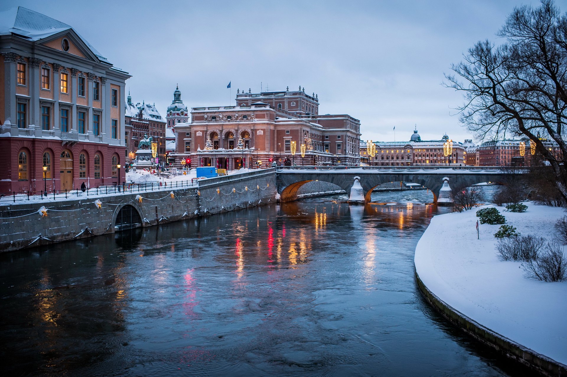 schweden winter brücke fluss stockholm wasserkanal stadt foto