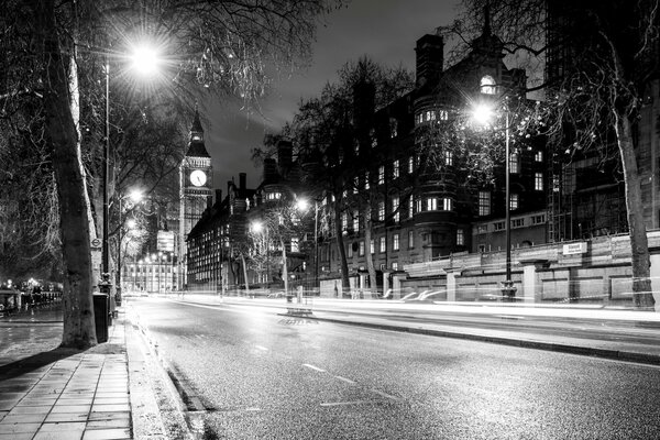 Black and white photo of London with Big Ben