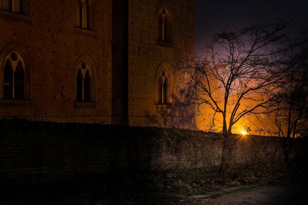 Night street, lantern light