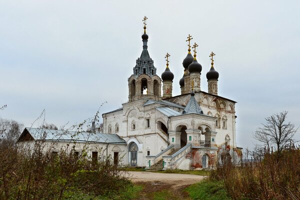 En Rusia, la iglesia de la resurrección de Cristo