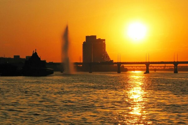 Abendhimmel über Dnepropetrovsk