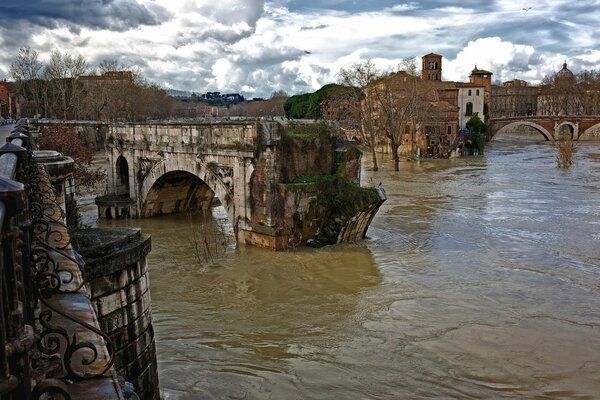 Wasserströme überschwemmten Italien