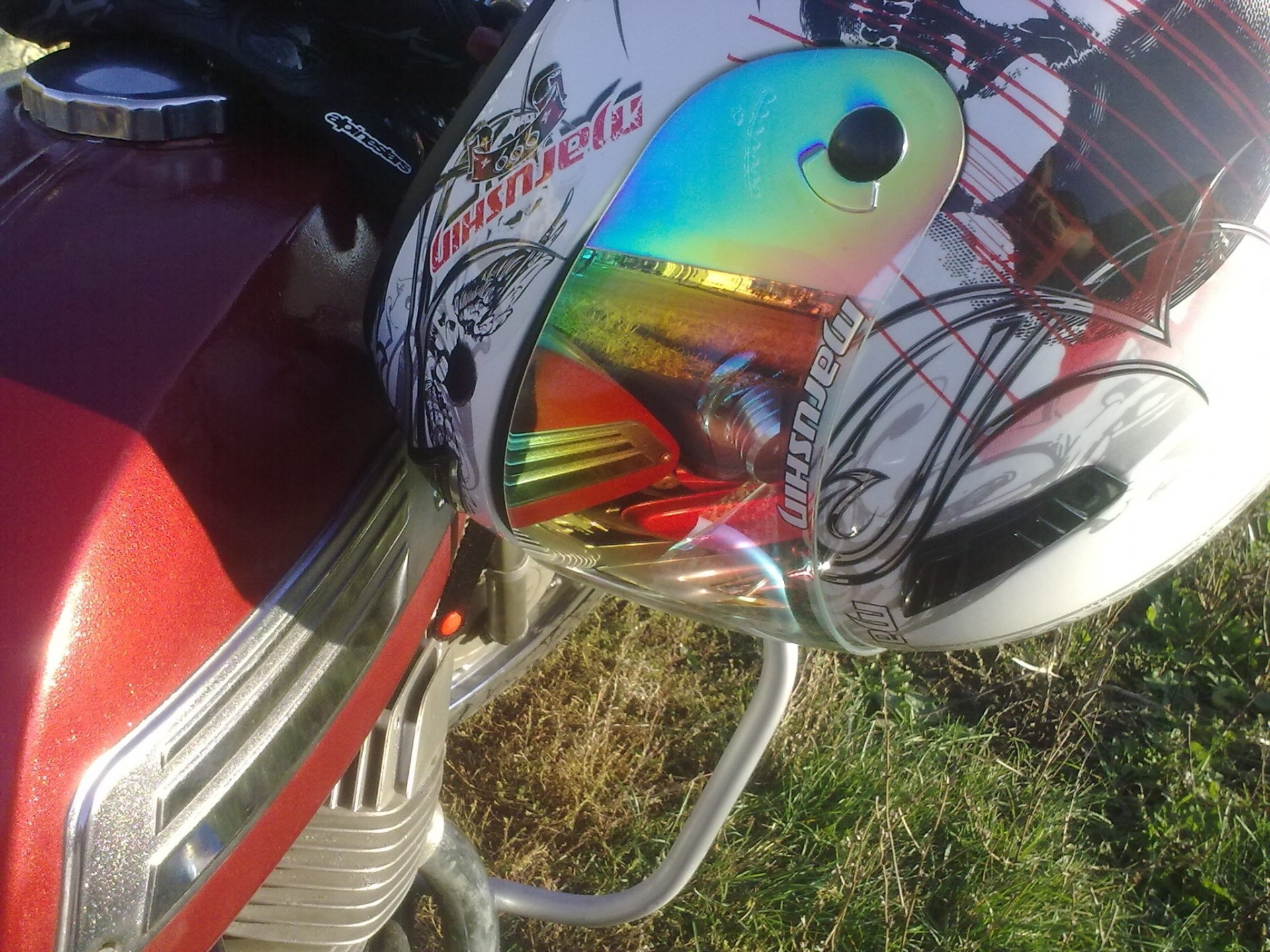 kask samochody motocykl auto maszyny java