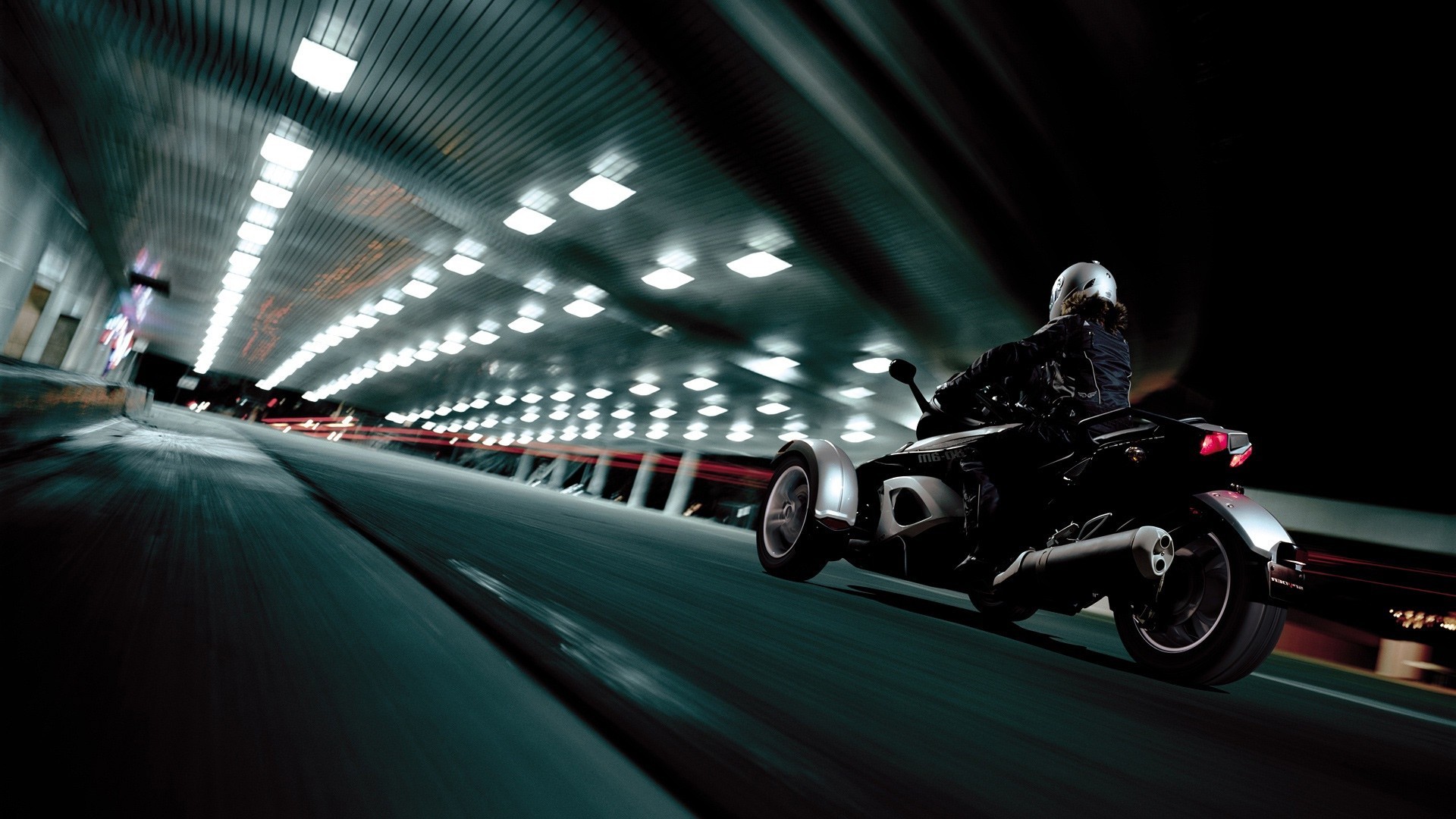 bike can-am spyder tunnel transport