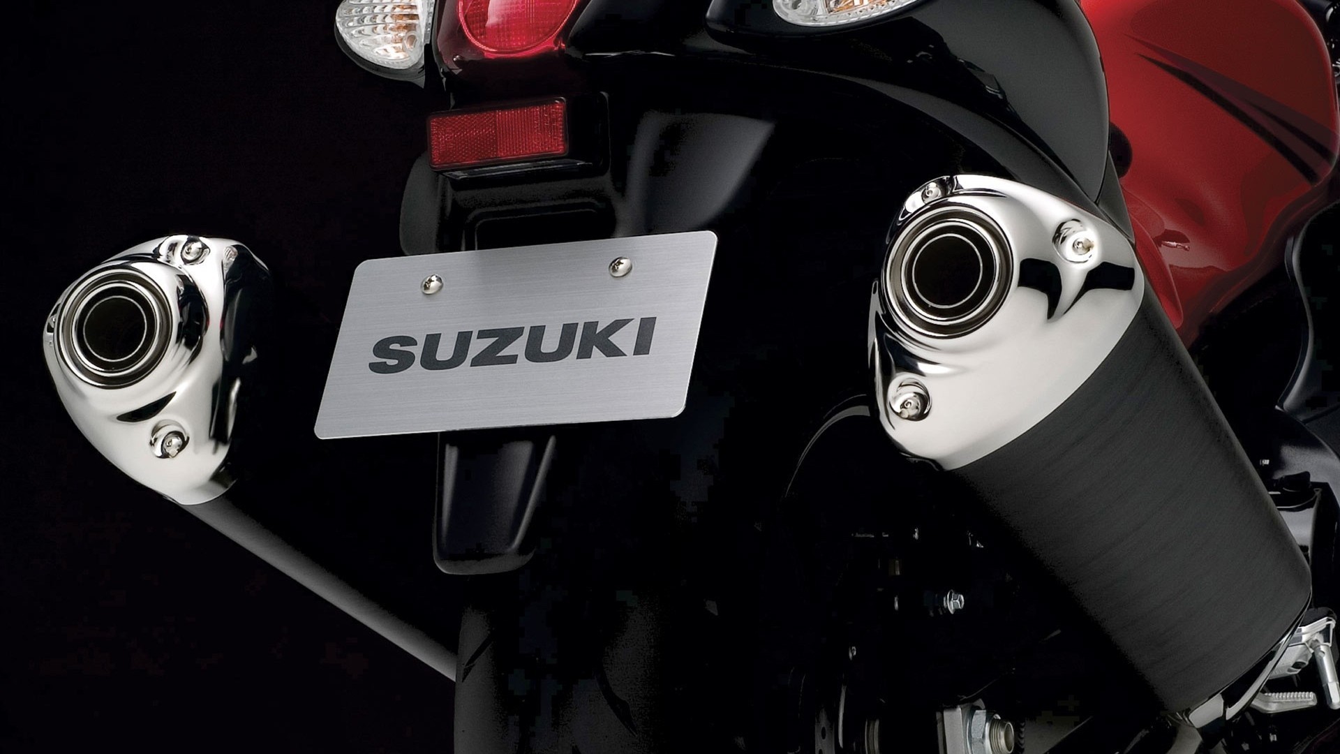 мотоцикл hayabusa suzuki выхлоп