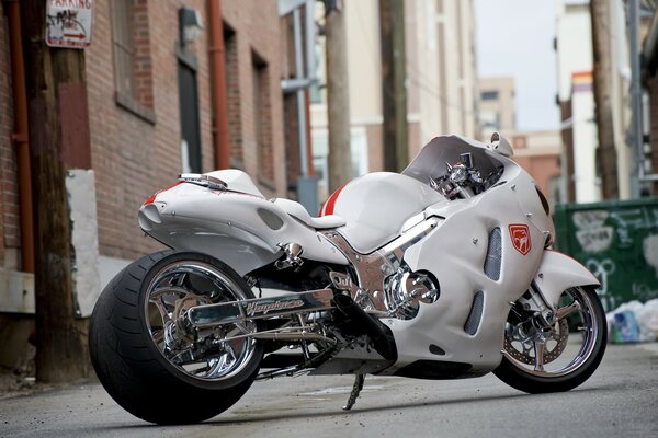 Motorcycle with white chrome wheels