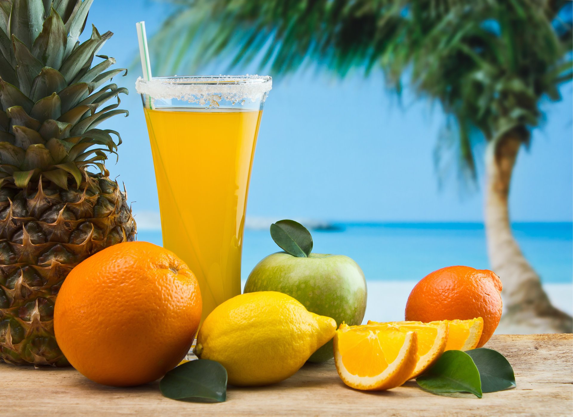 weinglas zitrone apfel obst röhrchen ananas saft