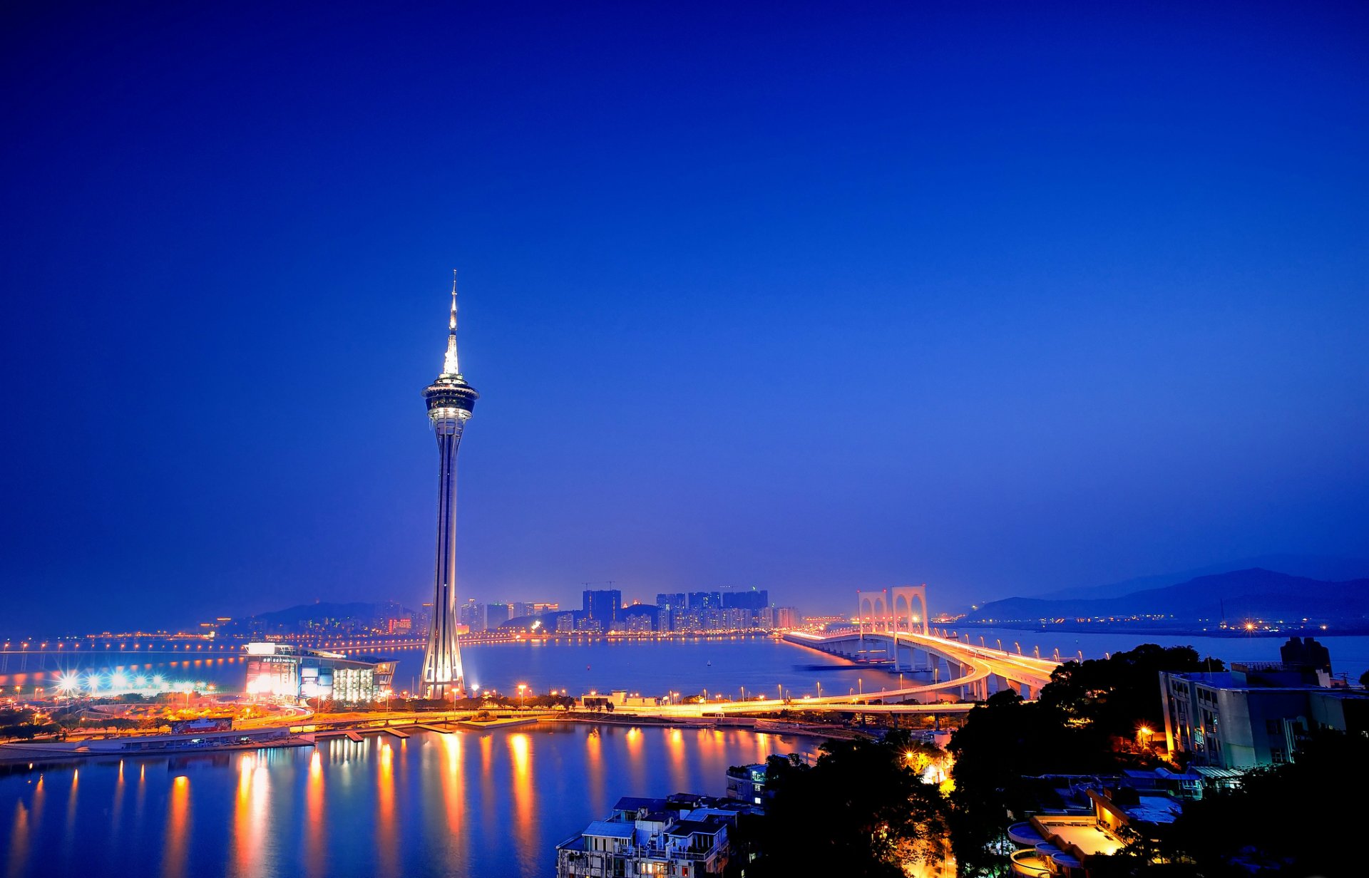 cina macao aomen città torre ponte mare blu cielo notte retroilluminazione luci luci