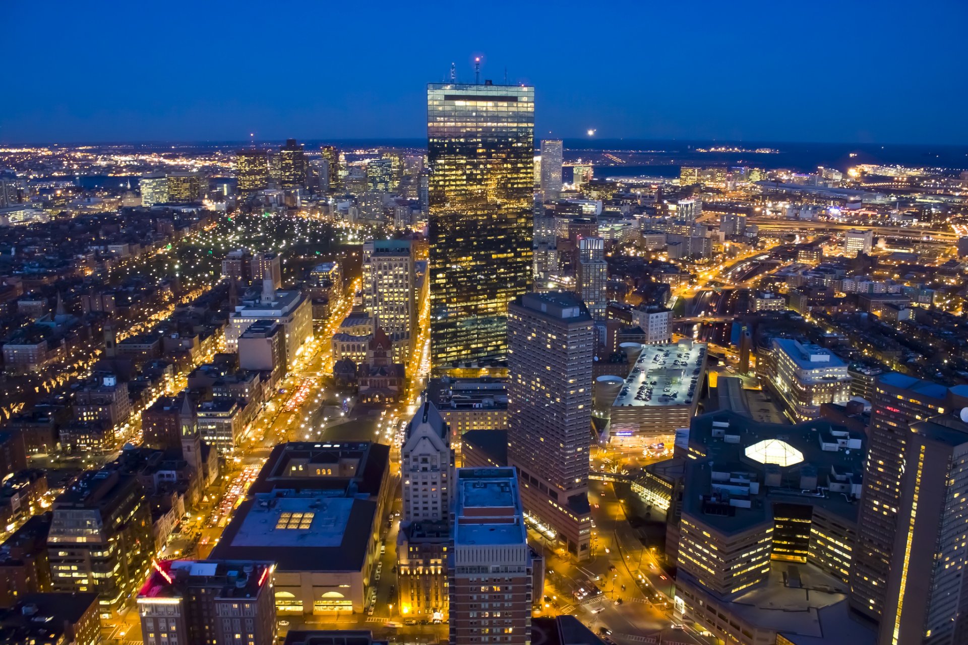 boston massachusetts usa città notte luci vista panorama case edifici grattacieli grattacieli