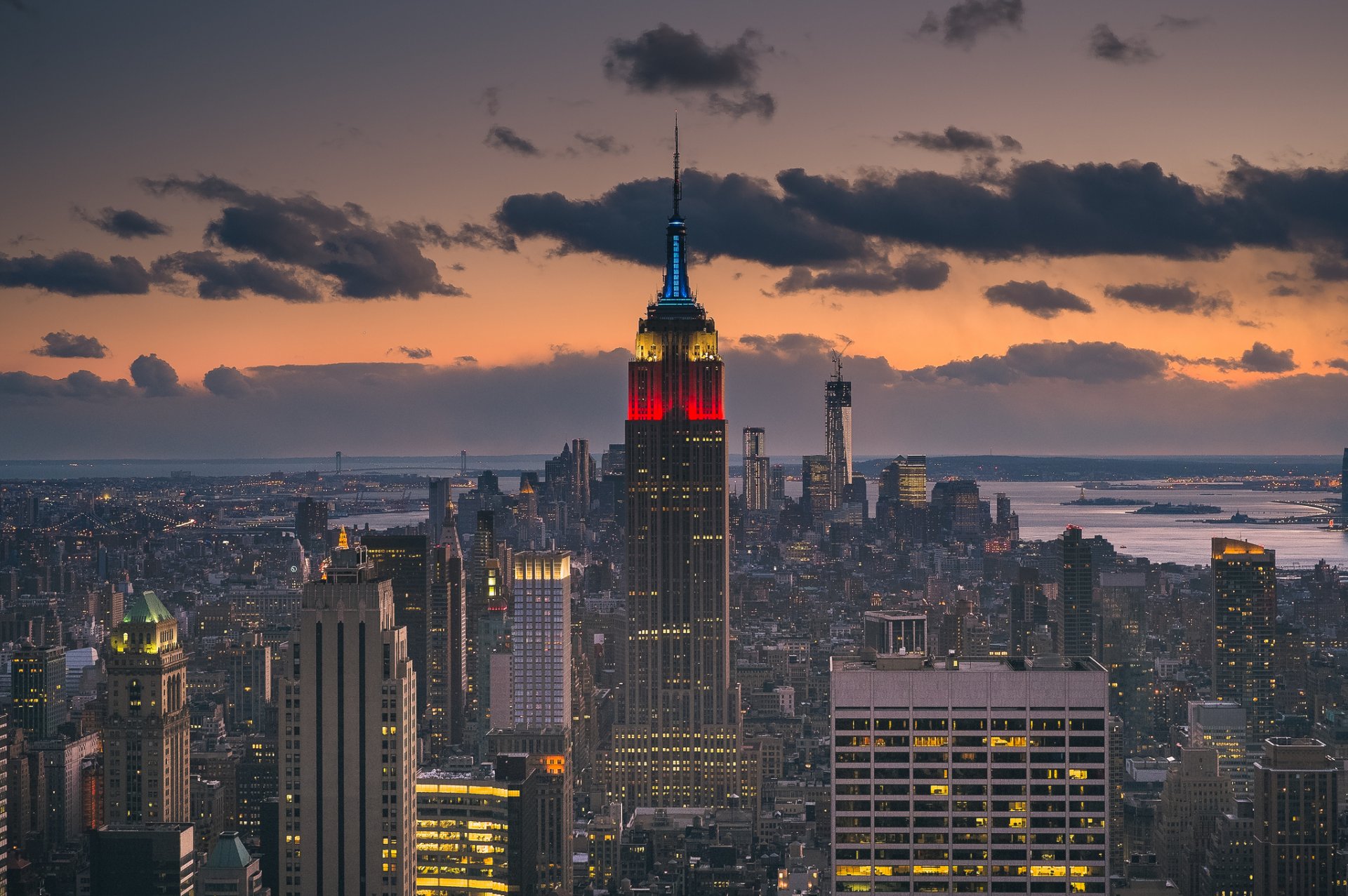 stany zjednoczone nowy jork wyspa manhattan empire state building zachód słońca niebo 21. najwyższy na świecie na www.simonbarrowphotography.co.uk