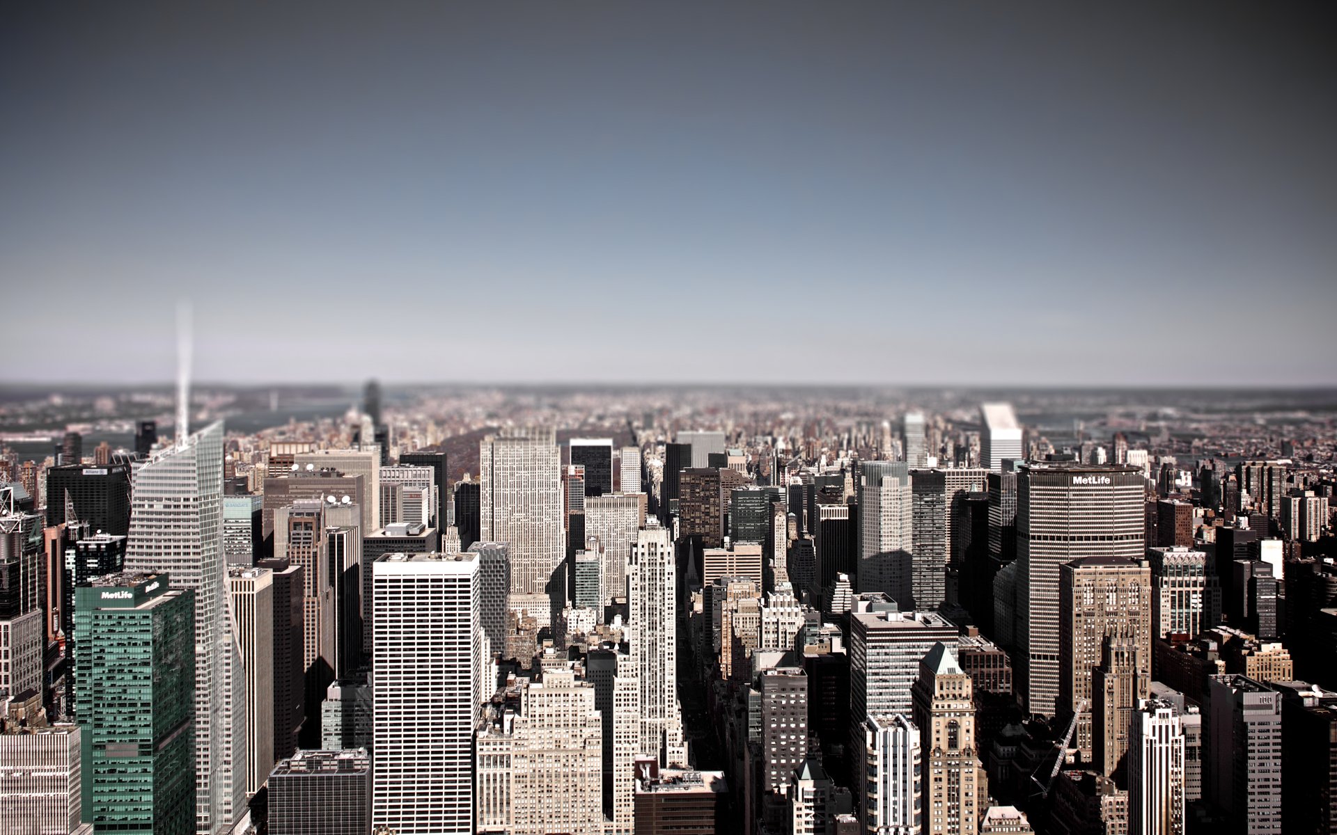 empire state building cold winter roofs metlife