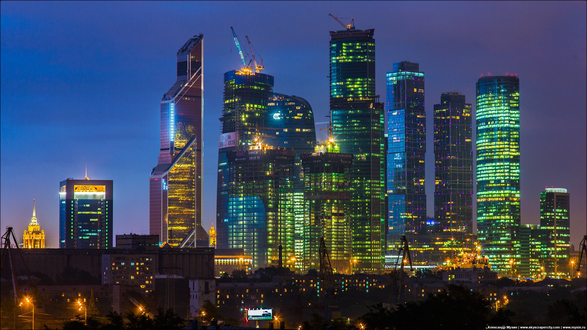 moskwa moscow city noc wieża 2000 mercury city tower federacja oko eurazja miasto stolic wieża na nabrzeżu zachód słońca