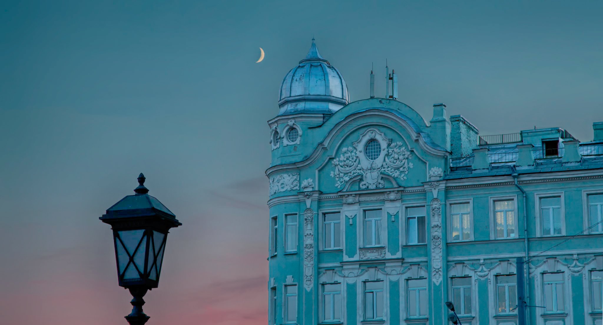 moscú mañana linterna luna