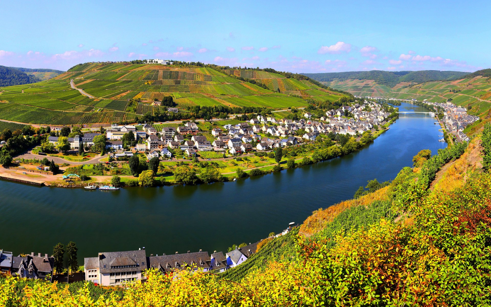 deutschland zell stadt fluss häuser brücke felder himmel wolken natur