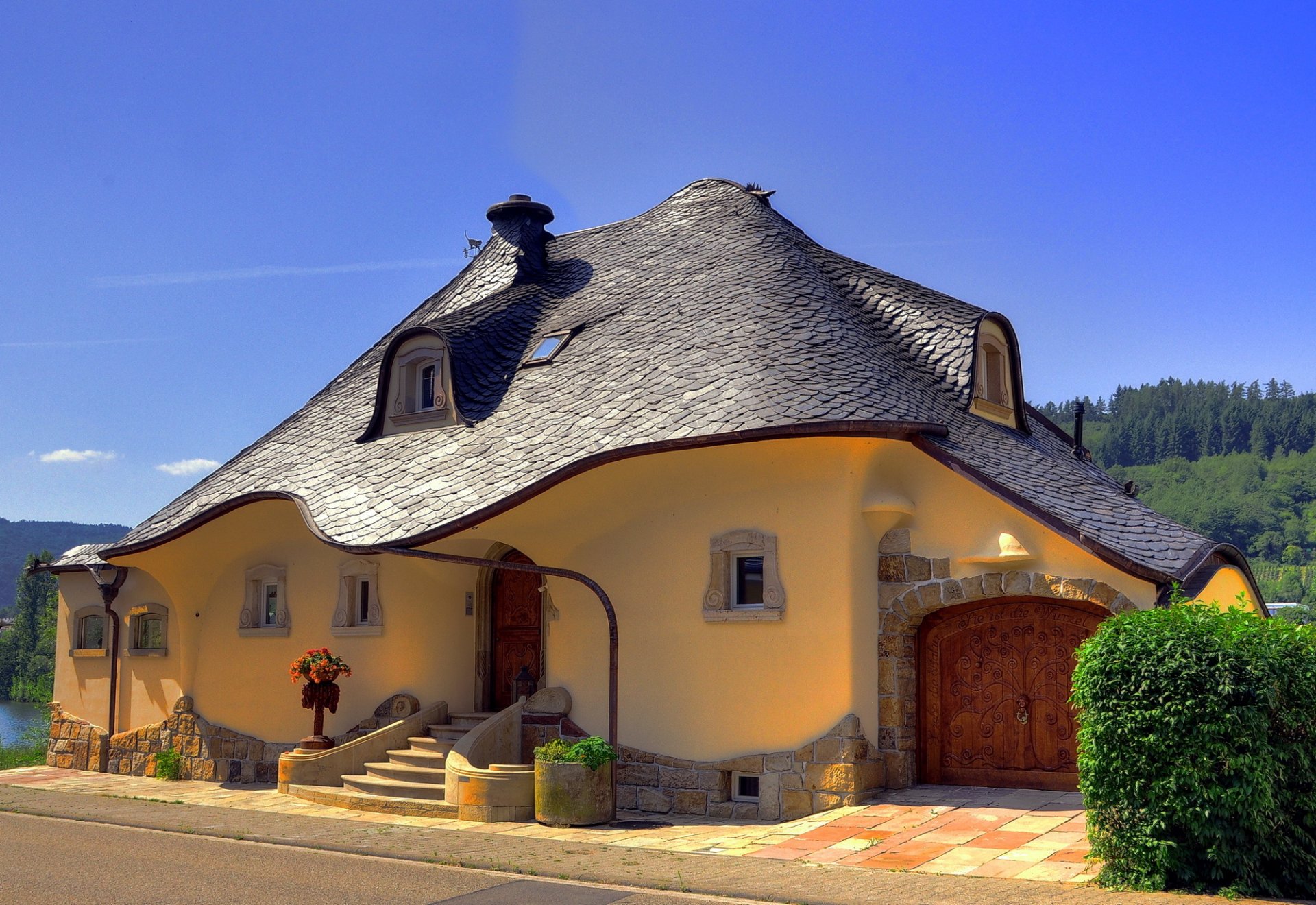 house germany zell mosel town photo