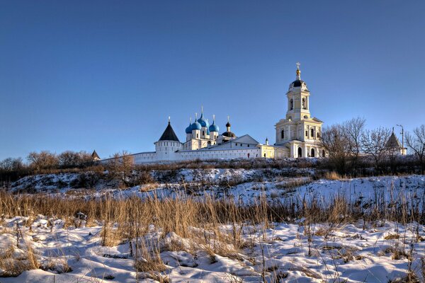 Православный монастырь в Серпухово