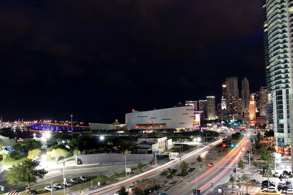 Ville de nuit en Floride, Miami