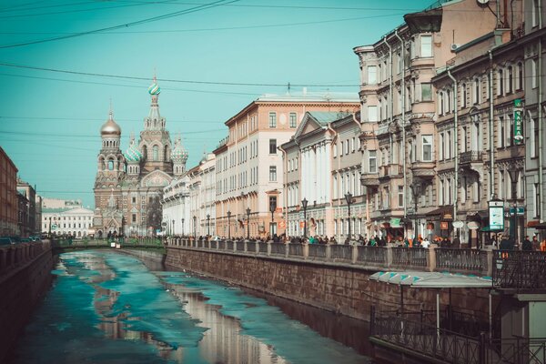 Chiesa del Salvatore sul Sangue Versato sulla Prospettiva Nevsky a San Pietroburgo