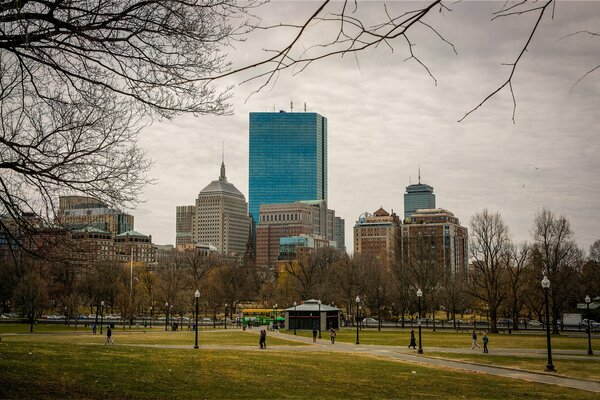 Persone e case nella città di Boston, USA