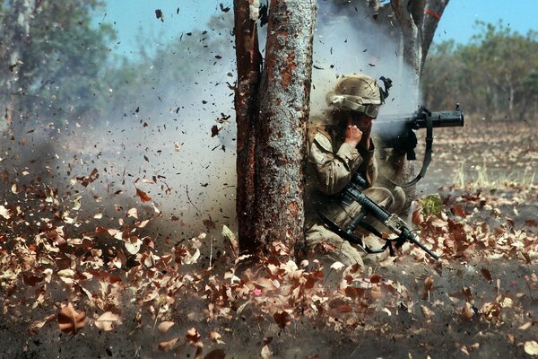 Marines Hinterhalt im Wald