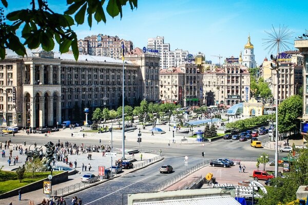 Vista della capitale di Kiev in estate