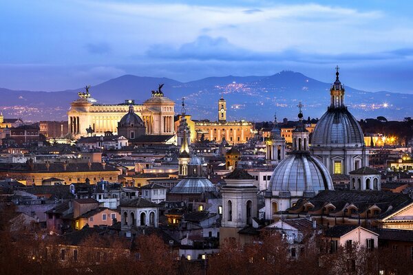 Panorama de l Italie du soir. Architecture de la ville