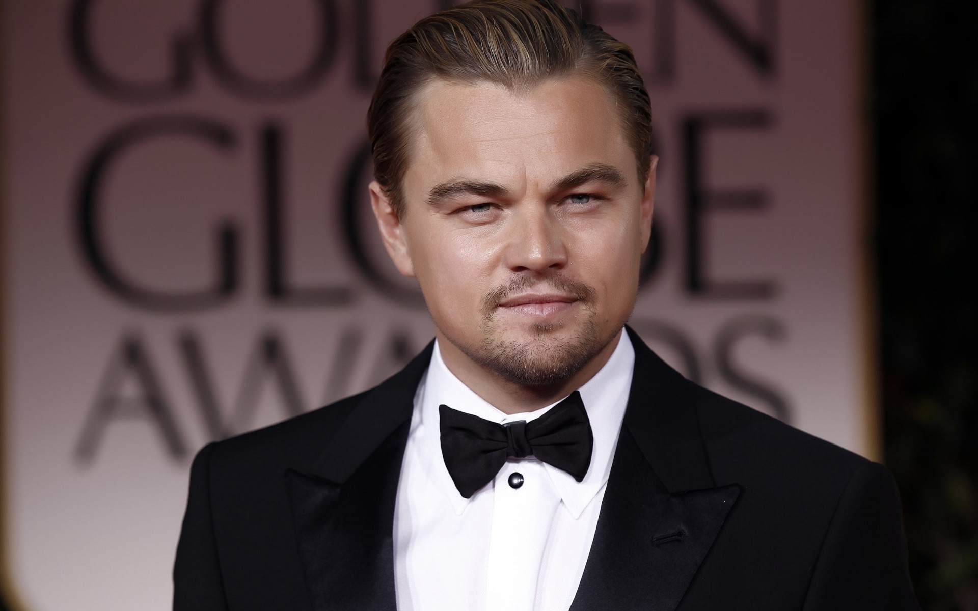 hombre elegante leonardo dicaprio actor celebridad famoso