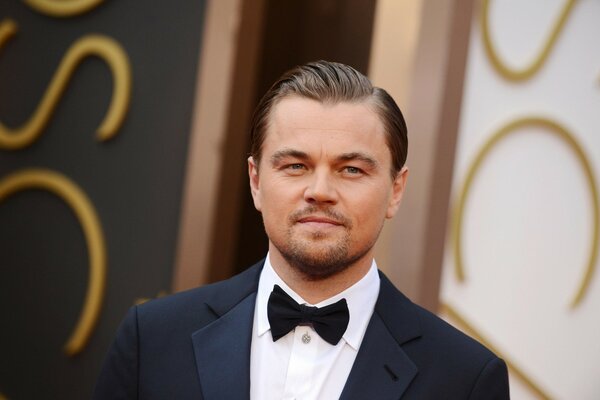 Leonardo DiCaprio z motylem